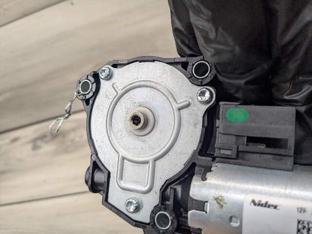 OEM BMW G20 G22 G26 G42 G80 G82 G87 M2 M3 M4 Sunroof Moonroof Motor Drive Unit