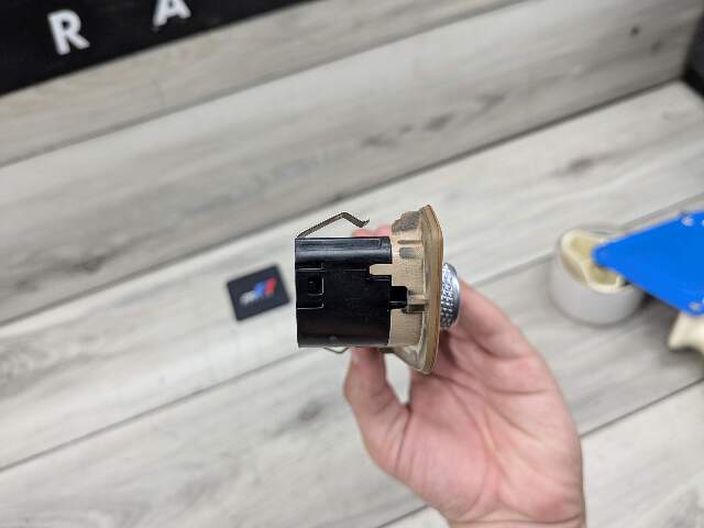 OEM BMW G20 G22 G23 330 M340 G80 M3 M4 Audio Control Radio Switch Button Brown