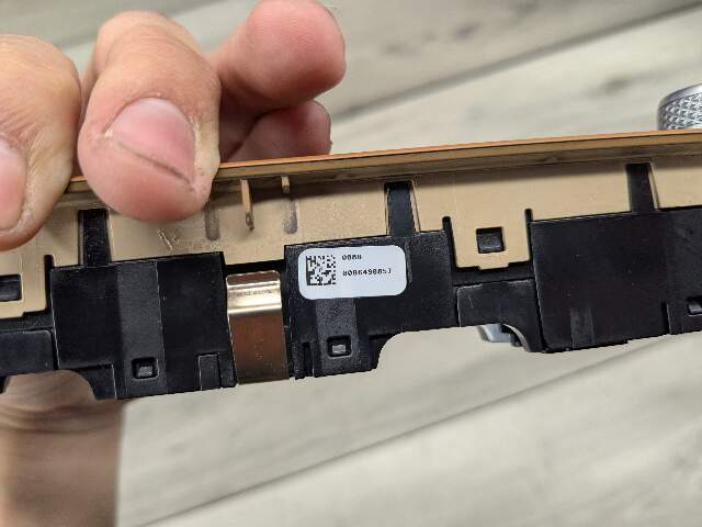 OEM BMW G20 G22 G23 330 M340 G80 M3 M4 Audio Control Radio Switch Button Brown