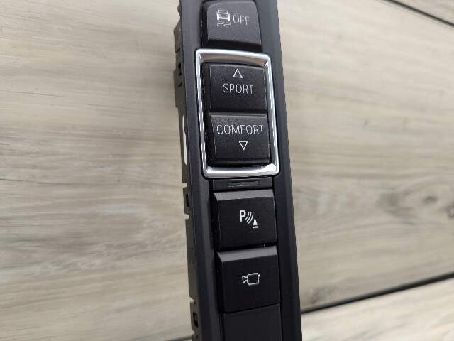 14-19 OEM BMW F15 F16 X5 X6 Center Console Traction Control Switch Panel Black