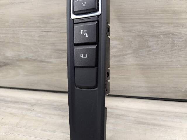 14-19 OEM BMW F15 F16 X5 X6 Center Console Traction Control Switch Panel Black