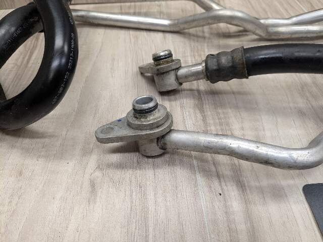 OEM BMW F02 F10 F12 F13 535 740 AWD Transmission N55 Oil Cooler Hose Pipe Lines