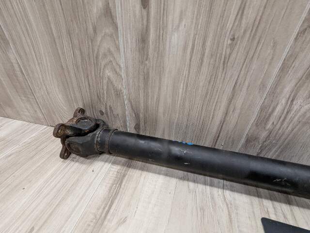 10-18 OEM BMW F02 F06 F10 F12 F13 xDrive AWD Front Driveshaft Axle Drive Shaft