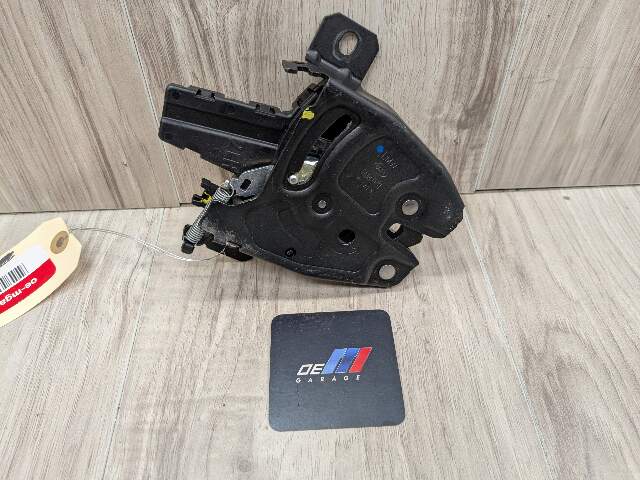 19-25 OEM BMW G05 G07 X5 X7 Tailgate Left Side Lower Latch Lock Actuator