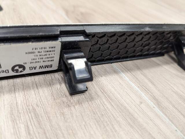 *19-25 OEM BMW G05 G06 G07 X5 X7 Left Right Front Door Sill Plate Molding Trim