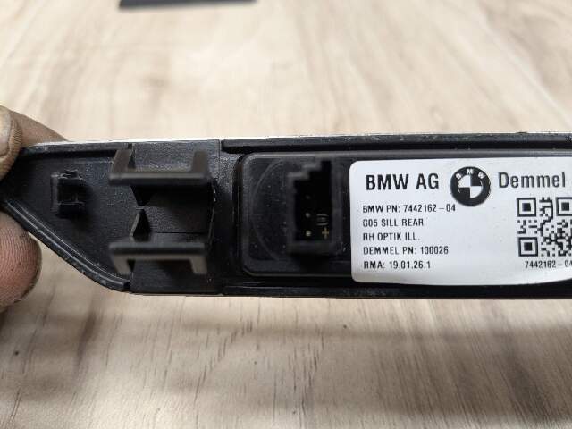 *19-25 OEM BMW G05 X5 Rear Left Driver Side Door Sill Cover Trim Sill Kick Plate