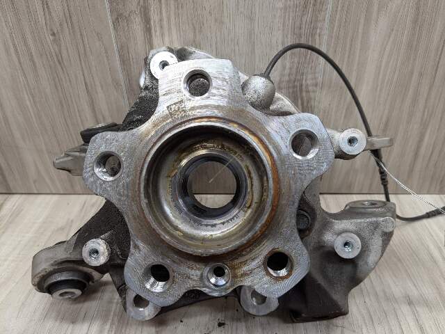 OEM BMW G20 330 M340 REAR Right Passenger Knuckle Wheel Hub Spindle Bearing