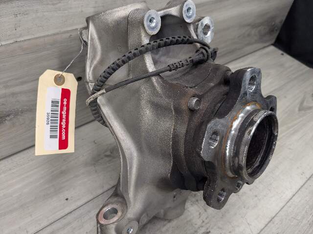 19-25 OEM BMW G20 G22 G23 FRONT Left Driver Hub Spindle Knuckle Bearing RWD
