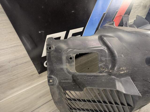 OEM BMW G20 G22 G42 M340 M240 Front Left Driver Fender Liner Wheel Splash Shield