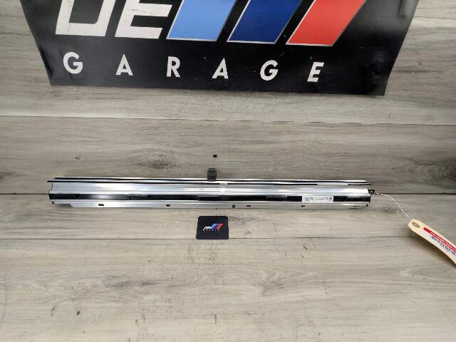 15-19 OEM BMW F16 F86 X6 REAR LEFT Driver Side Door Window Roller Sunshade Blind