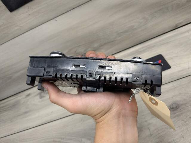 NOTE* OEM BMW F15 F85 F86 X5 X5M Rear AC Vent Heater Control Panel Switch HEATED