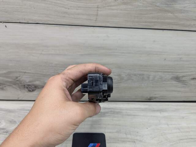 14-19 OEM BMW F15 F16 F48 X1 X5 Front Driver Master Window Glass Lifter Switch