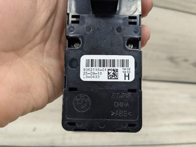 14-19 OEM BMW F15 F16 F48 X1 X5 Front Driver Master Window Glass Lifter Switch