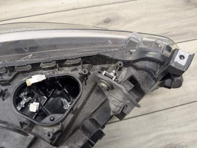 NOTE* 18-21 OEM BMW F22 F23 F87 M2 Front Left Driver Side Adaptive LED Headlight
