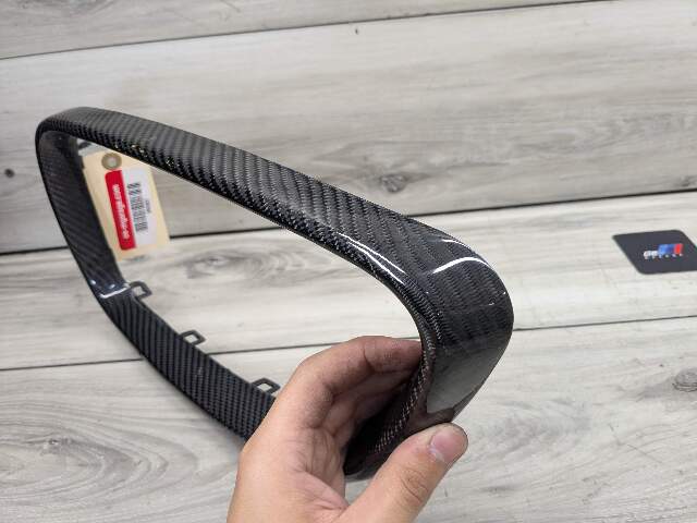 15-20 OEM BMW F87 M2 Left Driver Side Carbon Fiber Overlay Upper Kidney Grille