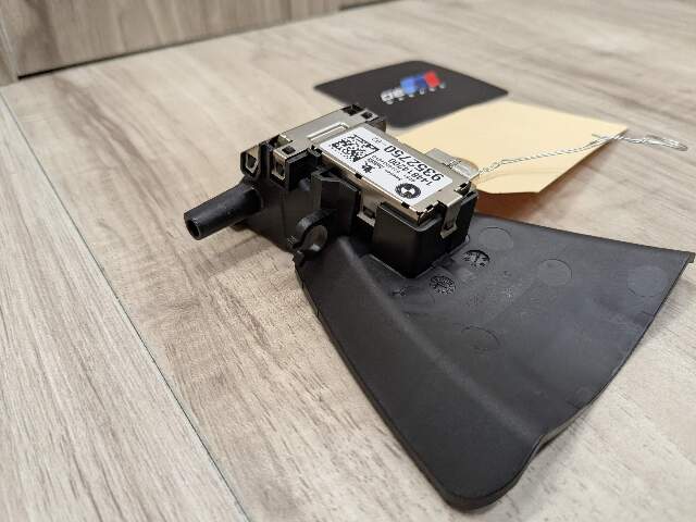 15-19 OEM BMW F16 F86 X6 X6M KAFAS Front Windshield Lane Assistant Camera