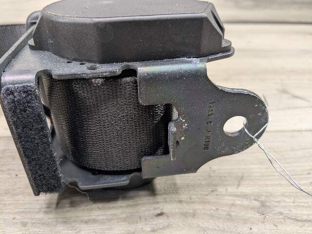 18-20 OEM BMW F87 M2 Rear Top Left Right Side Seatbelt Seat Belt Retractor