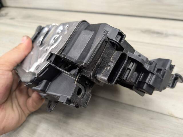 14-19 OEM BMW F15 F16 F85 F86 G11 G12 Front Left Driver Door Lock Latch Actuator