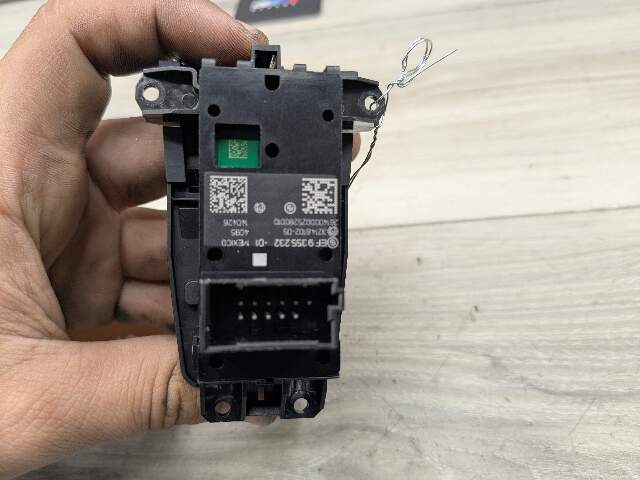 *10-16 OEM BMW F01 F02 F07 550 750 Parking Brake Auto Hold Switch