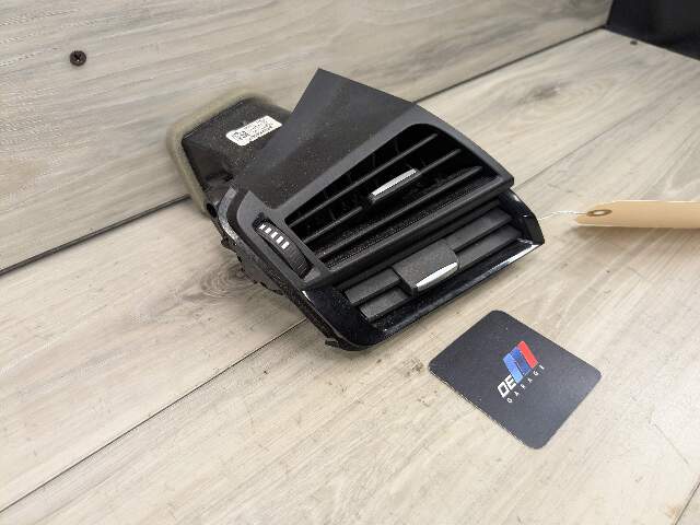 2014-2019 OEM BMW F15 F85 X5 F16 F86 X6 Left Driver Air AC Vent Dash Grille