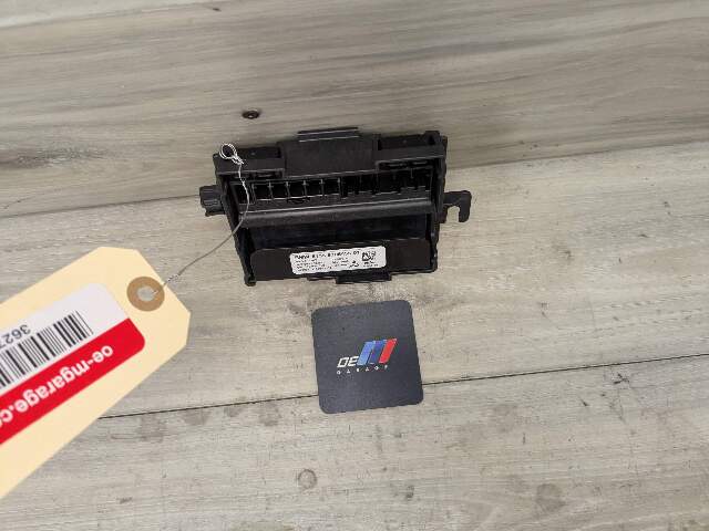 OEM BMW G01 X3 Ethernet Power Distribution Power Fuse Relay Box Control Module