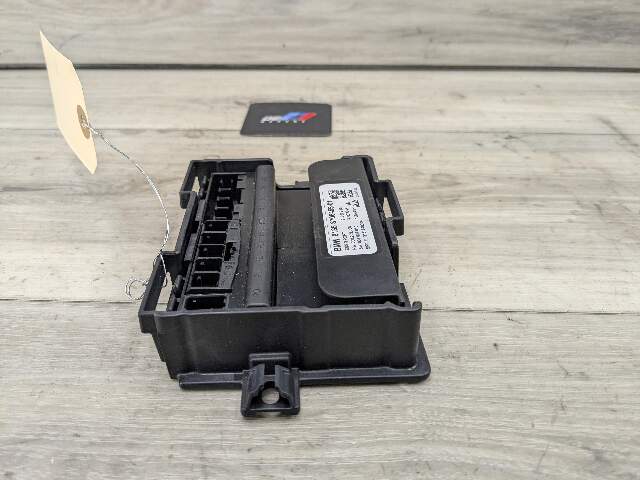 OEM BMW G01 X3 Ethernet Power Distribution Power Fuse Relay Box Control Module