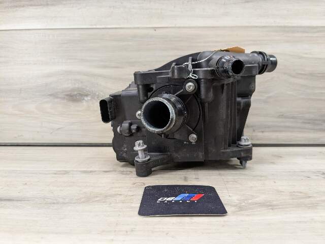 OEM BMW F22 F23 F30 F32 F36 G30 Engine B46 Motor Heat Coolant Thermostat Module