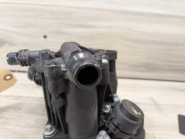 OEM BMW F22 F23 F30 F32 F36 G30 Engine B46 Motor Heat Coolant Thermostat Module