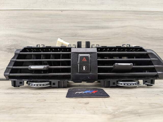 18-24 OEM BMW G01 G02 F97 F98 X3 X4 X3M Center AC Air Vent Dash Dashboard Grille
