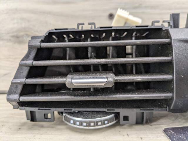 18-24 OEM BMW G01 G02 F97 F98 X3 X4 X3M Center AC Air Vent Dash Dashboard Grille