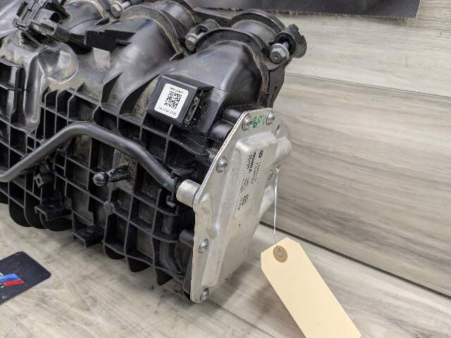 OEM BMW F22 F30 F32 F33 F36 G20 G30 Engine B46 Intake Manifold w/o Throttle