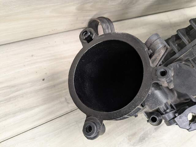 OEM BMW F22 F30 F32 F33 F36 G20 G30 Engine B46 Intake Manifold w/o Throttle