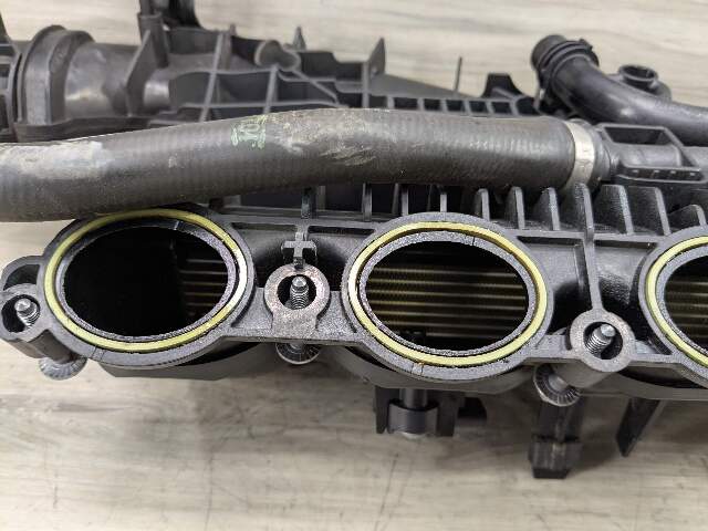 OEM BMW F22 F30 F32 F33 F36 G20 G30 Engine B46 Intake Manifold w/o Throttle