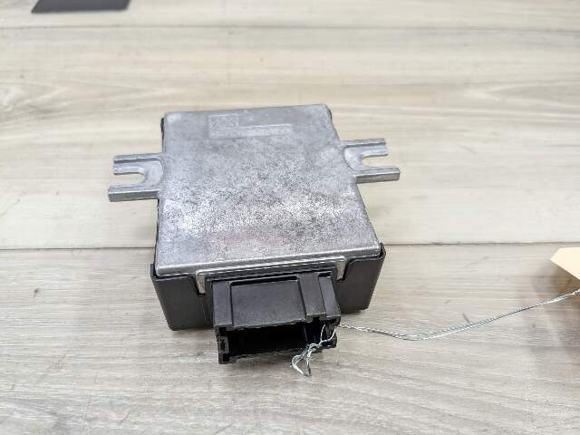 17-24 OEM BMW G20 G12 G80 F90 M5 X3 X4 X5 X6 X7 Fuel Pump Control Module Unit