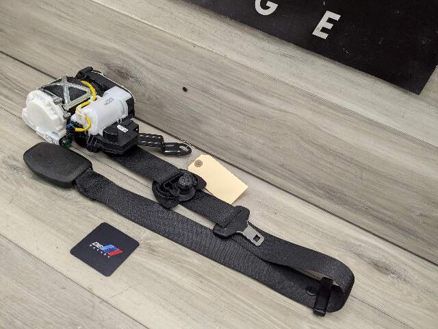 OEM BMW G01 G02 F97 F98 X3 X4 Front Passenger Seat Belt Seatbelt Retractor