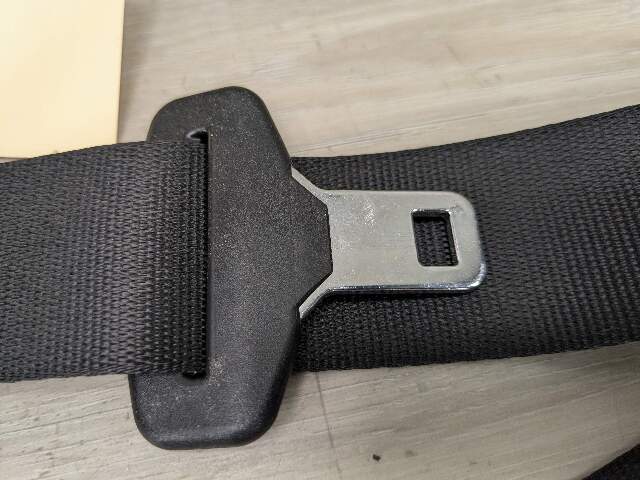 OEM BMW G01 G02 F97 F98 X3 X4 Front Passenger Seat Belt Seatbelt Retractor