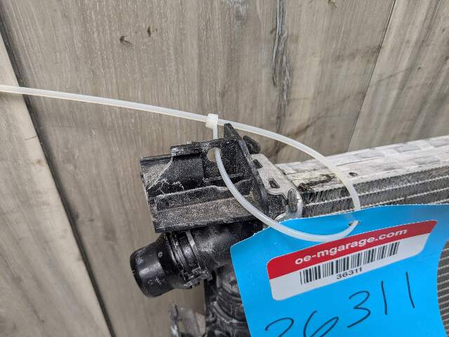 18-24 OEM BMW G01 G02 X3 X4 Main Cooling Coolant Cooler Radiator B46 B58