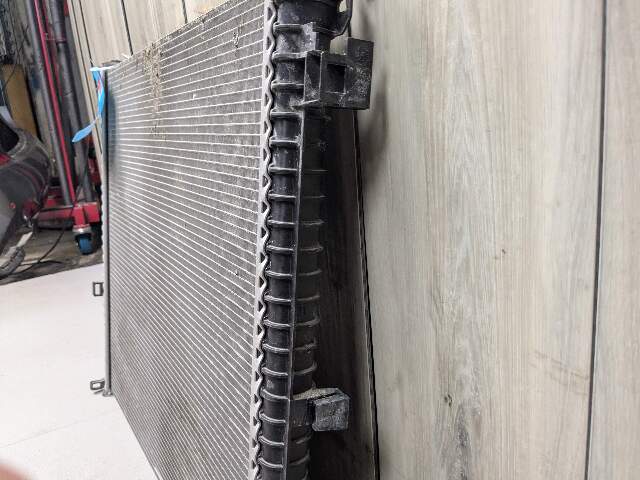 18-24 OEM BMW G01 G02 X3 X4 Main Cooling Coolant Cooler Radiator B46 B58