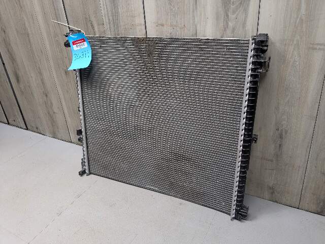 18-24 OEM BMW G01 G02 X3 X4 Main Cooling Coolant Cooler Radiator B46 B58