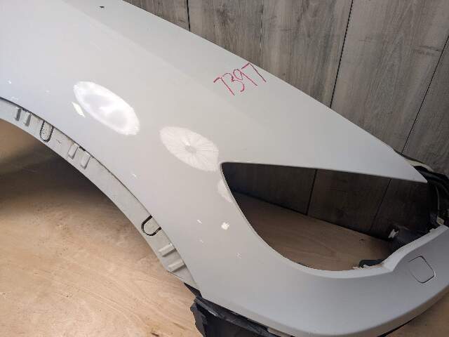 10-13 OEM BMW E70 X5M Front Right Passenger Fender Cover w Turn Signal White 300