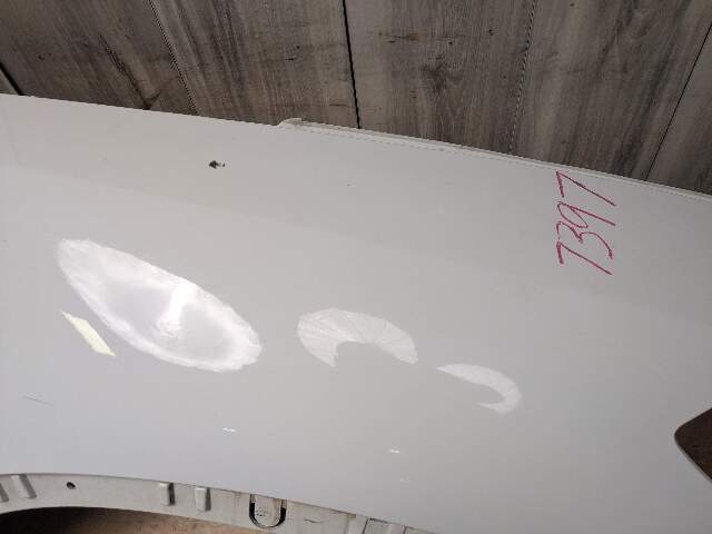 10-13 OEM BMW E70 X5M Front Right Passenger Fender Cover w Turn Signal White 300
