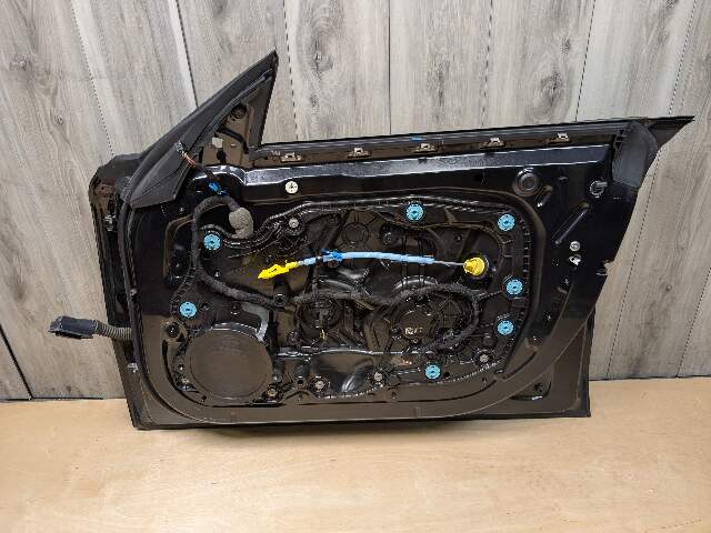 *22-25 OEM BMW G26 430 M440 i4 FRONT Right Passenger Side Door Shell Panel Black