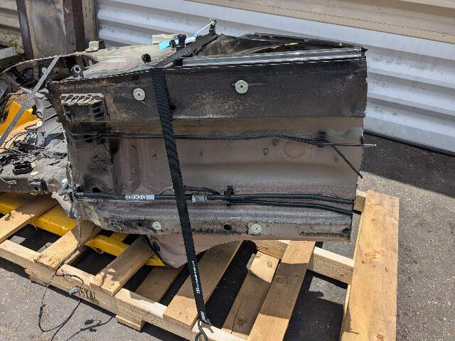 22-24 OEM BMW G26 430 M440 Left Driver Side A Pillar Apron Body Frame Cut