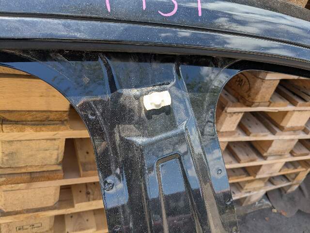 22-24 OEM BMW G26 430 M440 Left Driver Side B Pillar Door Body Cut Structure