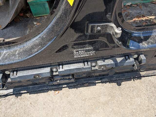 22-24 OEM BMW G26 430 M440 Left Driver Side B Pillar Door Body Cut Structure