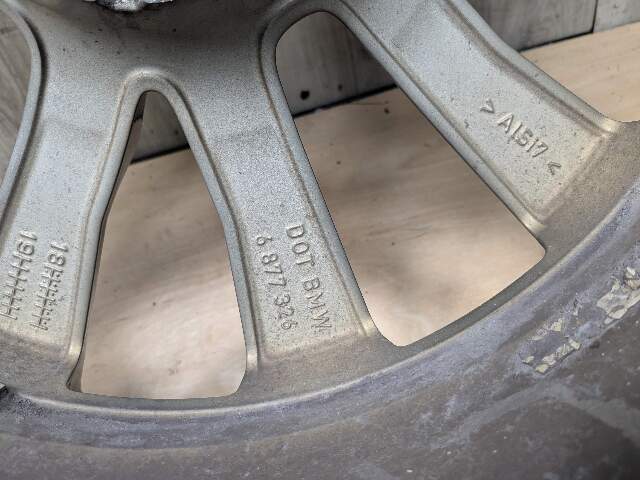 18-24 OEM BMW G01 G02 X3 X4 Wheel Rim 19x7.5 ET32 Rad V-Speiche Style 692