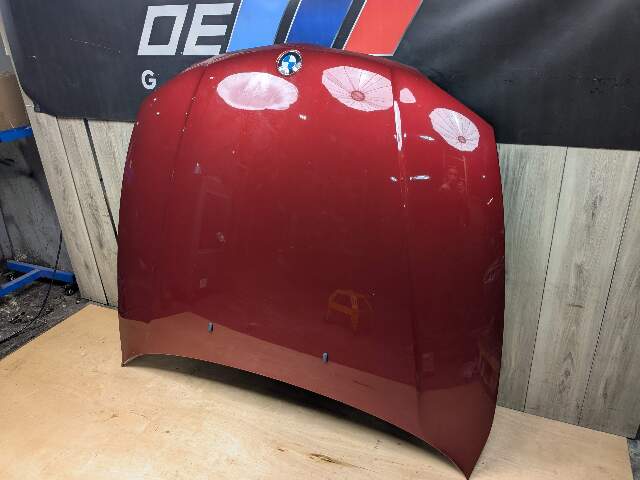 08-13 OEM BMW E88 E82 135 Front Hood Bonnet Panel Shell Red A82