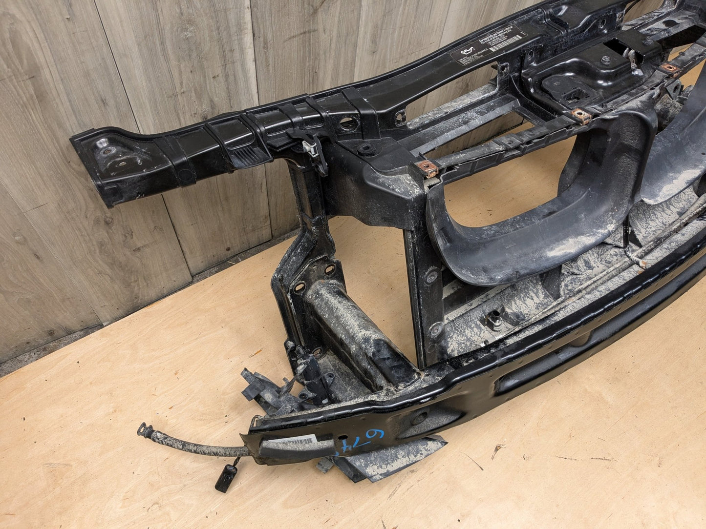 08-13 OEM BMW E82 E88 128 135 Front Radiator Support Frame Reinforce Clip Panel