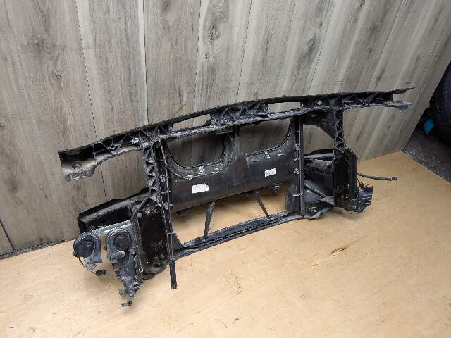 08-13 OEM BMW E82 E88 128 135 Front Radiator Support Frame Reinforce Clip Panel