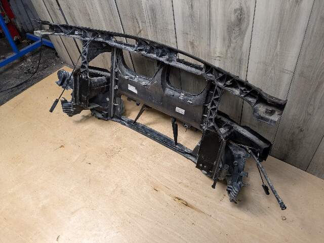 08-13 OEM BMW E82 E88 128 135 Front Radiator Support Frame Reinforce Clip Panel